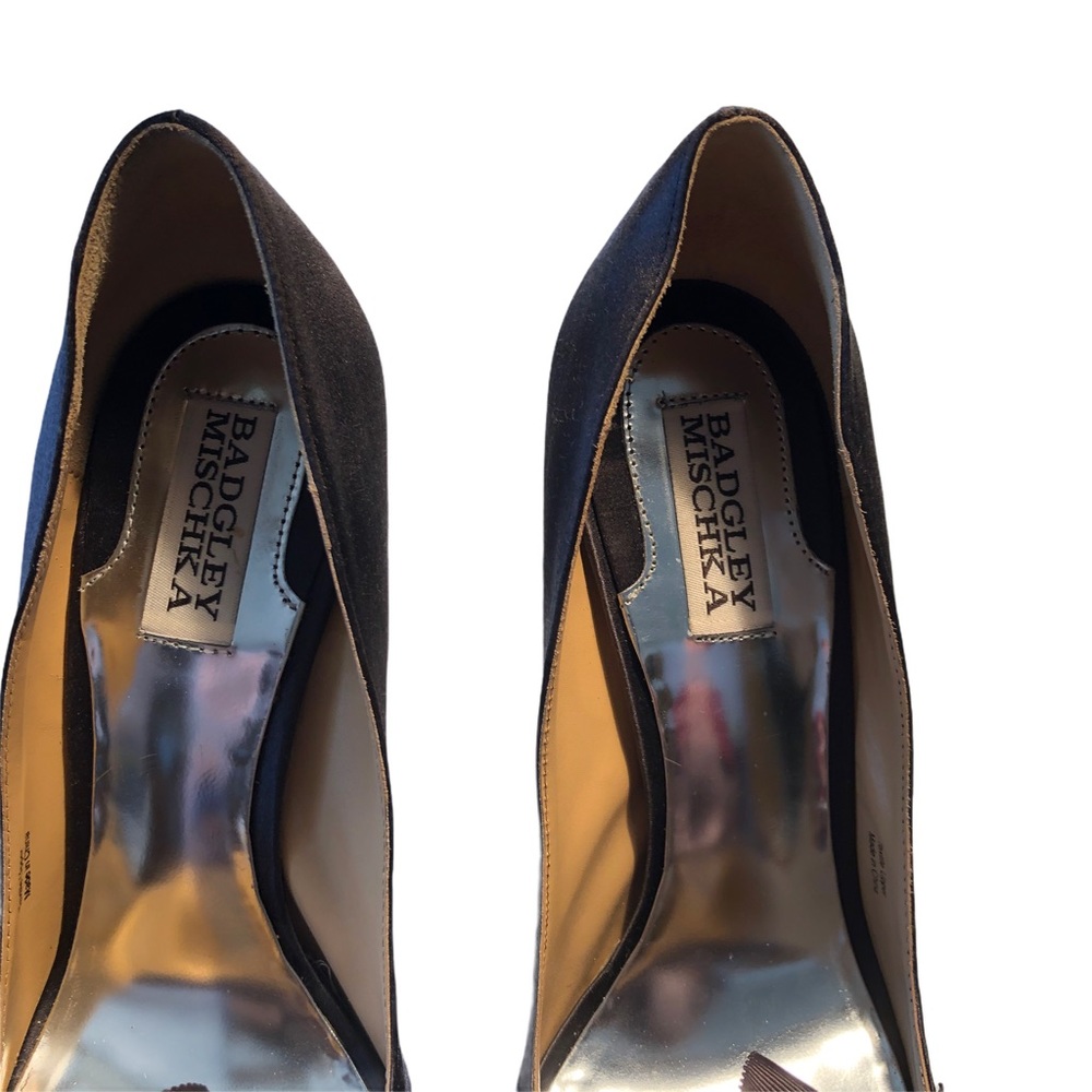 Badgley Mischka “Keeper” in Smoke Satin Sz 8.5 - Picture 9 of 11